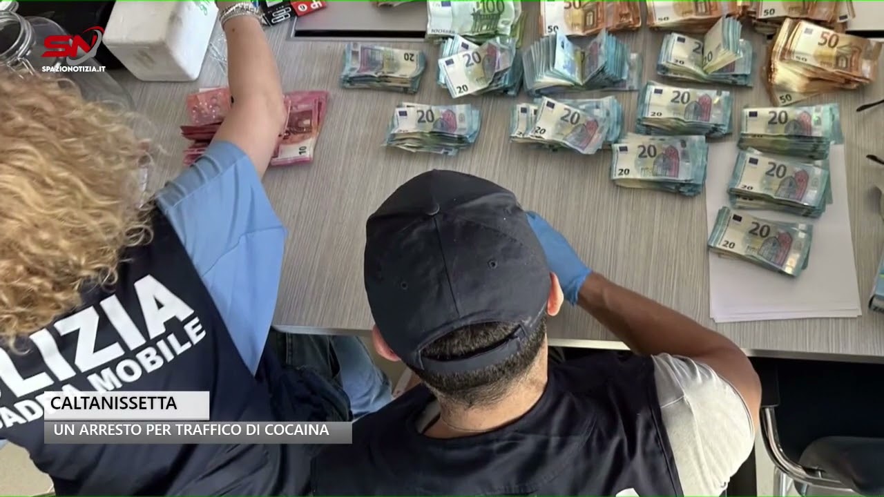 Caltanissetta: arrestato un uomo trovato in possesso di mezzo chilo di cocaina e 75mila euro