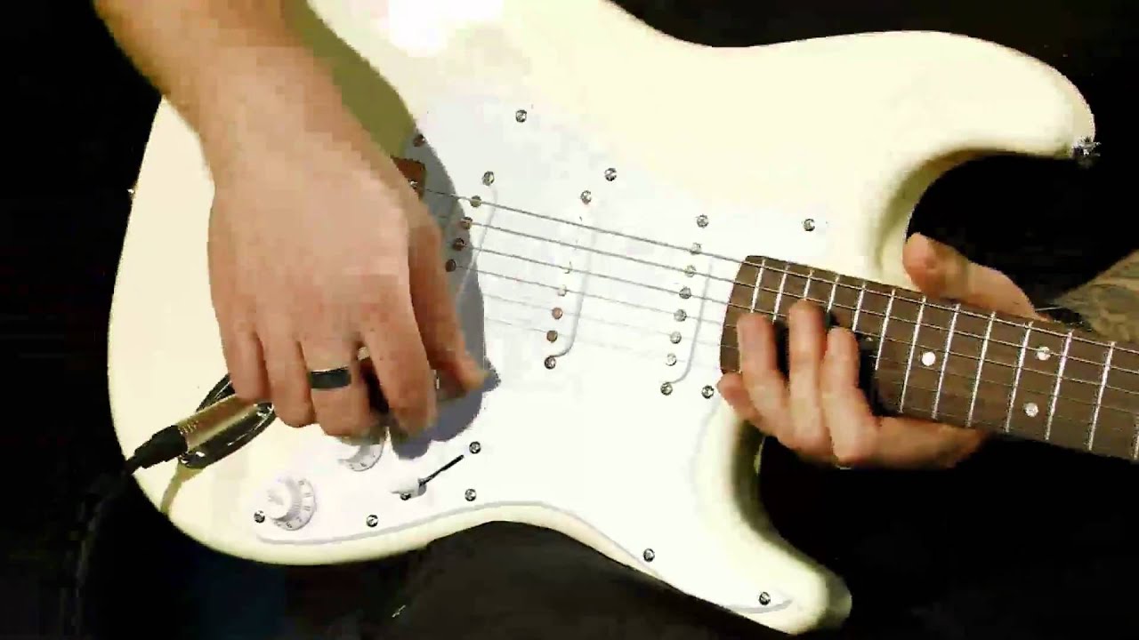Fender Squier Bullet Strat RW Arctic White