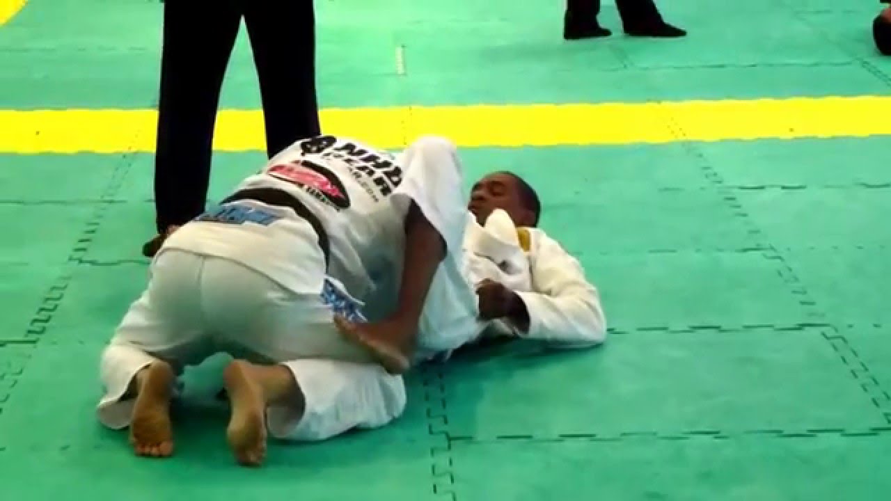 David Jacobs - FINALS - IBJJF International Master 2012 - Black Senior 2 - Feather