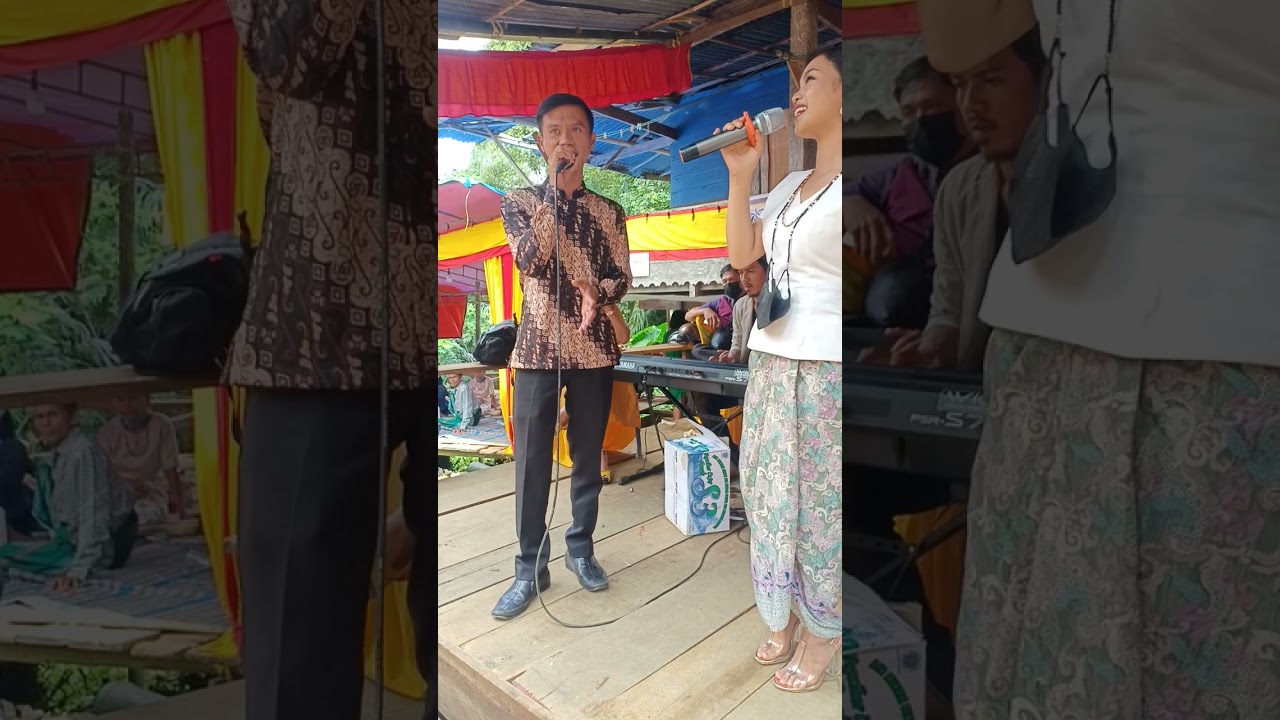 Sipakaboro' saelakona; cover: sri ayu siramba & sarpan paumbunan