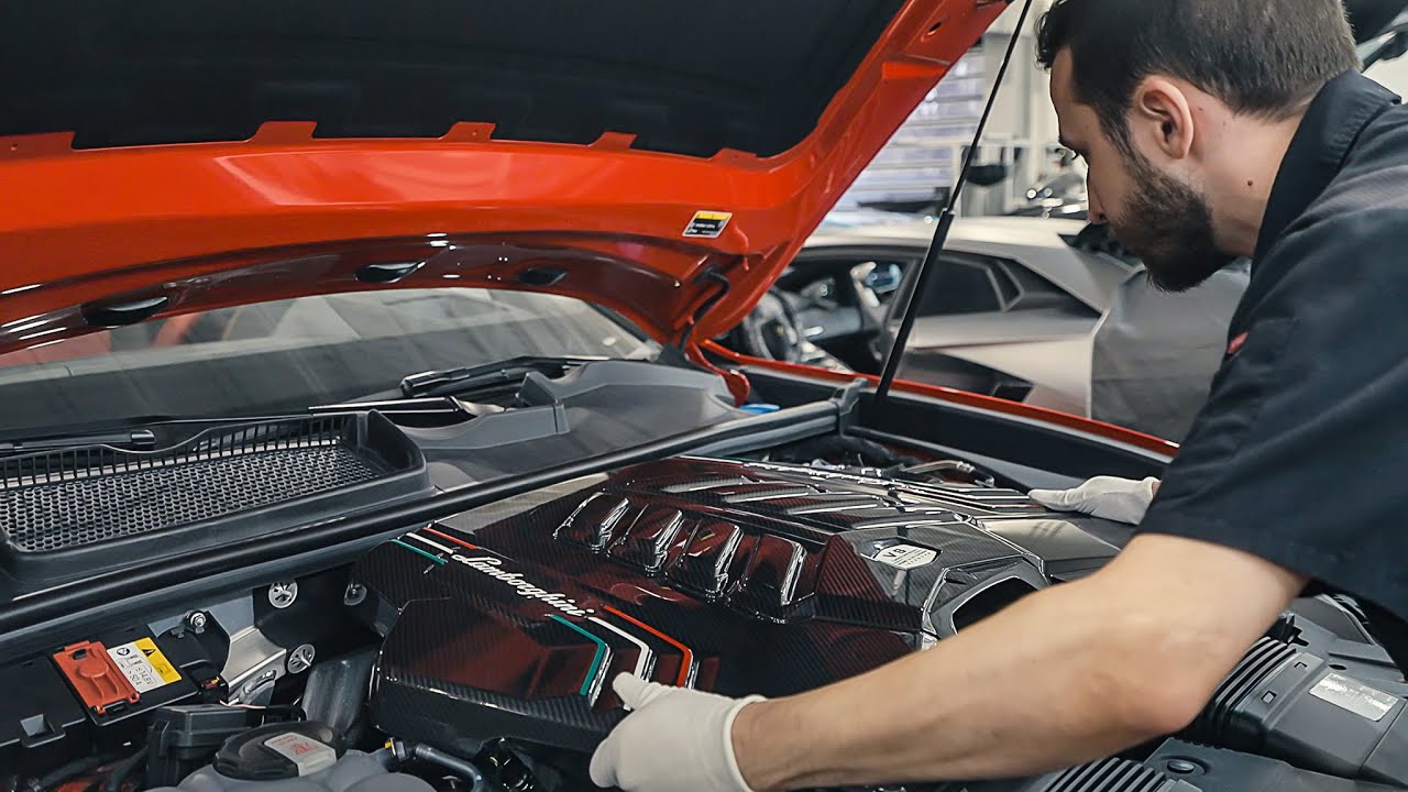 Upgrade your Lamborghini URUS with the epitome of style and performance.