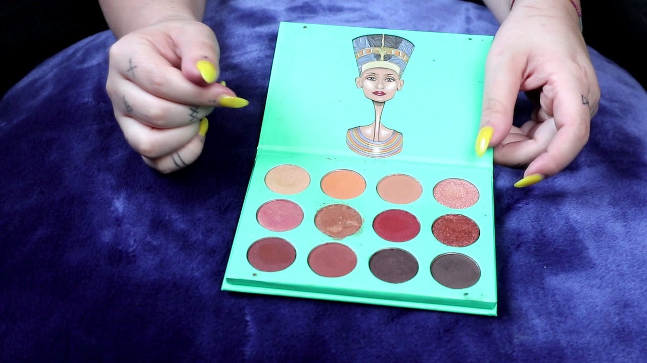 ASMR | TUTTE LE MIE PALETTE 2018 | whispering-soft spoken ita