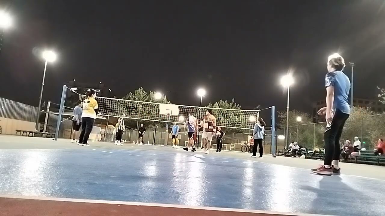 Volley Night