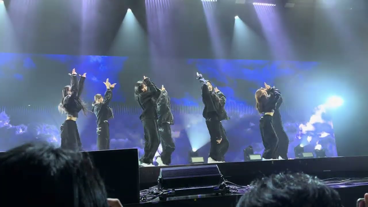[4K] 240508 ASSEMBLE24 showcase 트리플에스 (tripleS) - Atmosphere (OT24 Version)