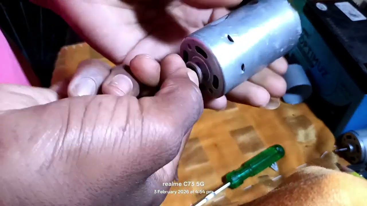 Ghar par banaya DC MOTOR REWAING #viralvideo #experiment #video