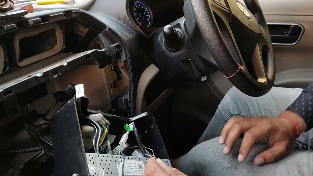 Kenwood infotainment Parking off issue solved in Bolero n10 #bolero #mahindra #mahindrabolero