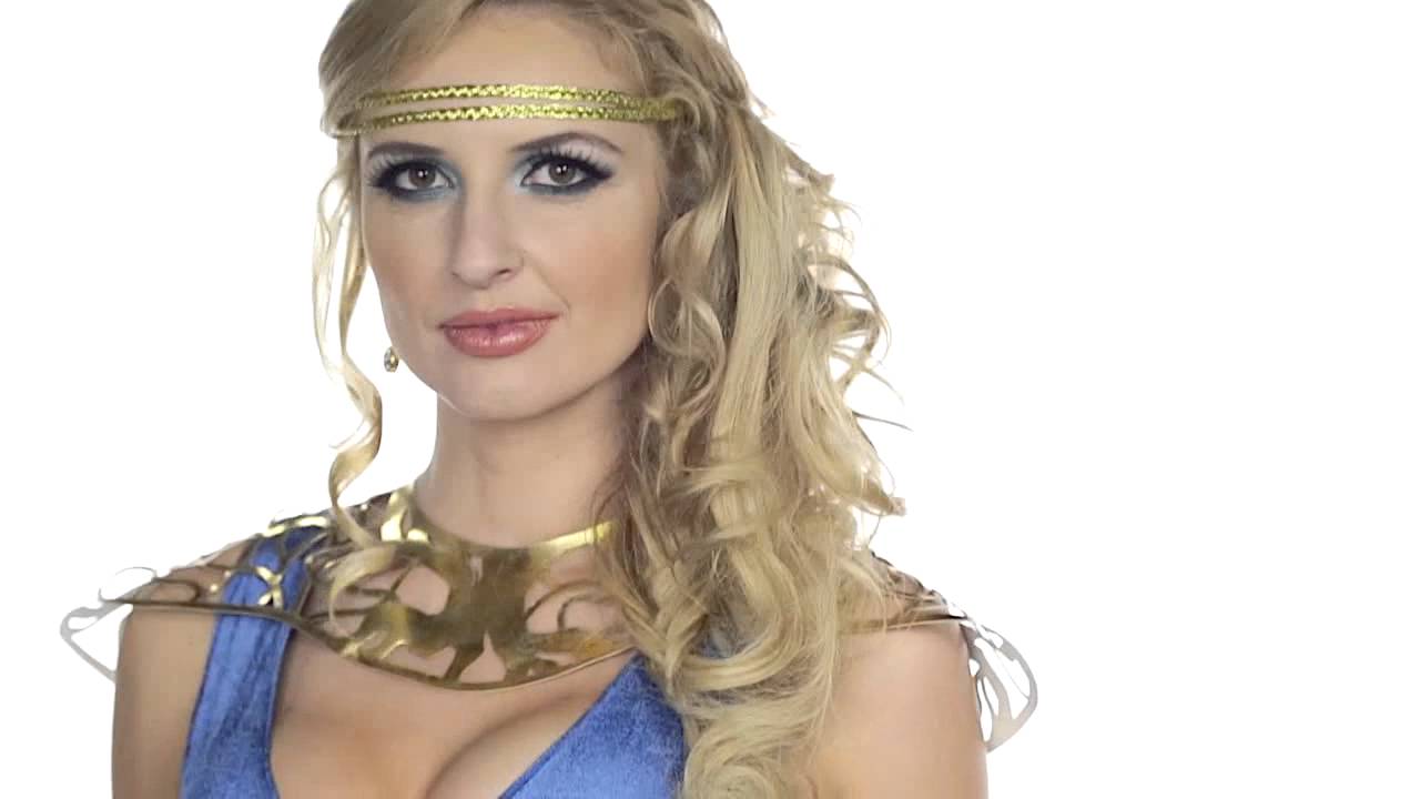 Majestic Warrior Queen Womens Costume