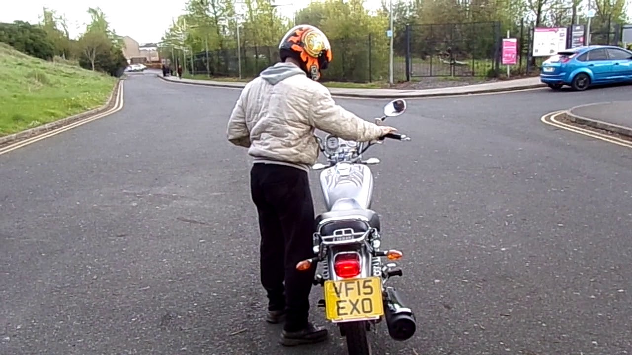 Yamaha YBR 125 Custom 2015