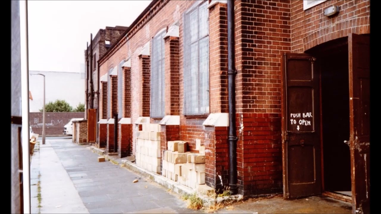 Twelve Drummers Drumming Waves Of Steel