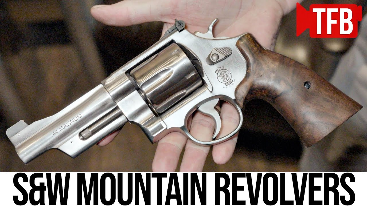 Легкие револьверы Smith & Wesson калибра .357 и .44 со стальной рамкой: горное оружие | SHOT Show...
