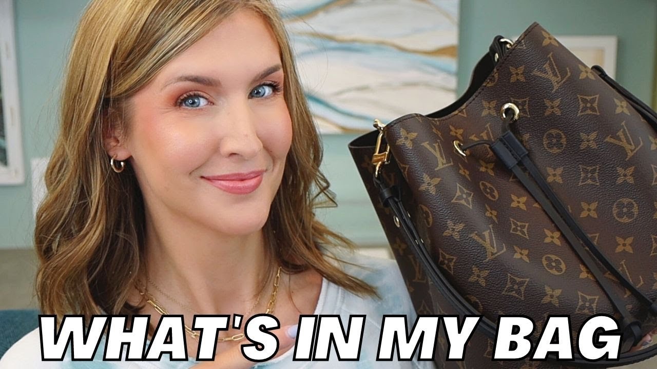 WHAT'S IN MY BAG | 2021 Everyday Beauty & Non-Beauty Essentials