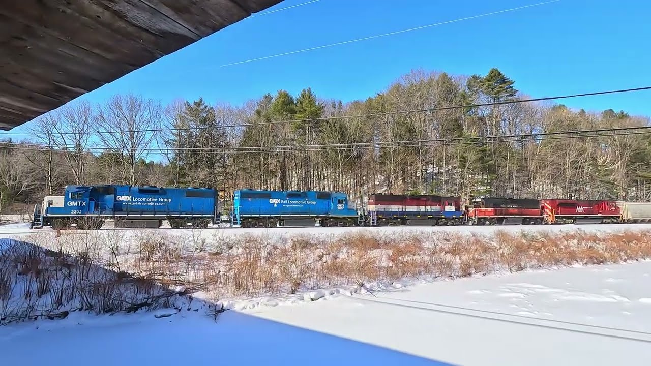 Vermont Rail Train GMRC 263 On A Snow Coveree 2-15-26