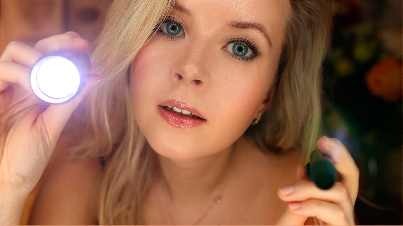 ASMR WET WHISPERING 👄 in your ears | Face/lens cleansing | Hand movements