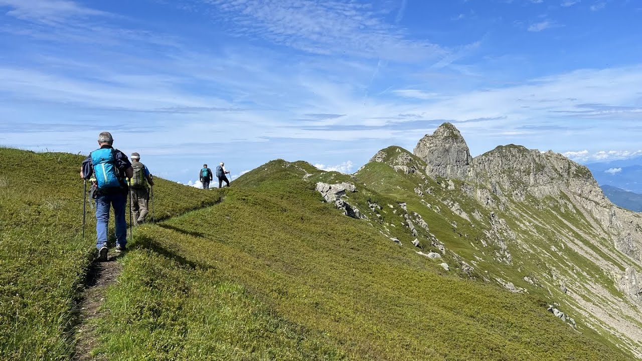 9 - 6 - 2023 La Nuda e il suo Gendarme (Appennino Tosco-Emiliano)