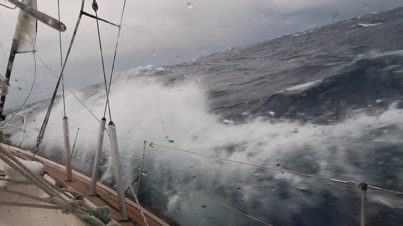 41 - Fierce conditions on a passage to the Gold Coast, Australia