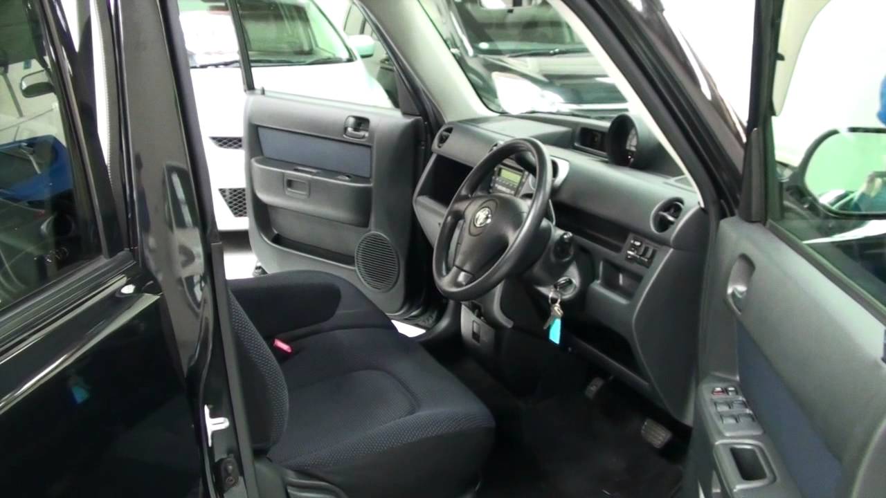 Toyota BB SW Version 2005 1 3L