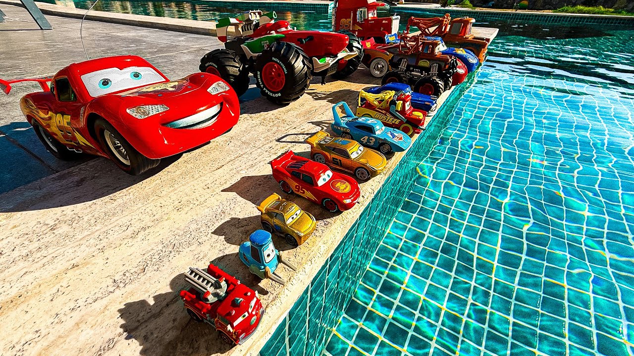 Disney Pixar Cars toys Review | Lightning McQueen, Finn McMissile, Mack, Doc Hudson,Cruz Ramirez
