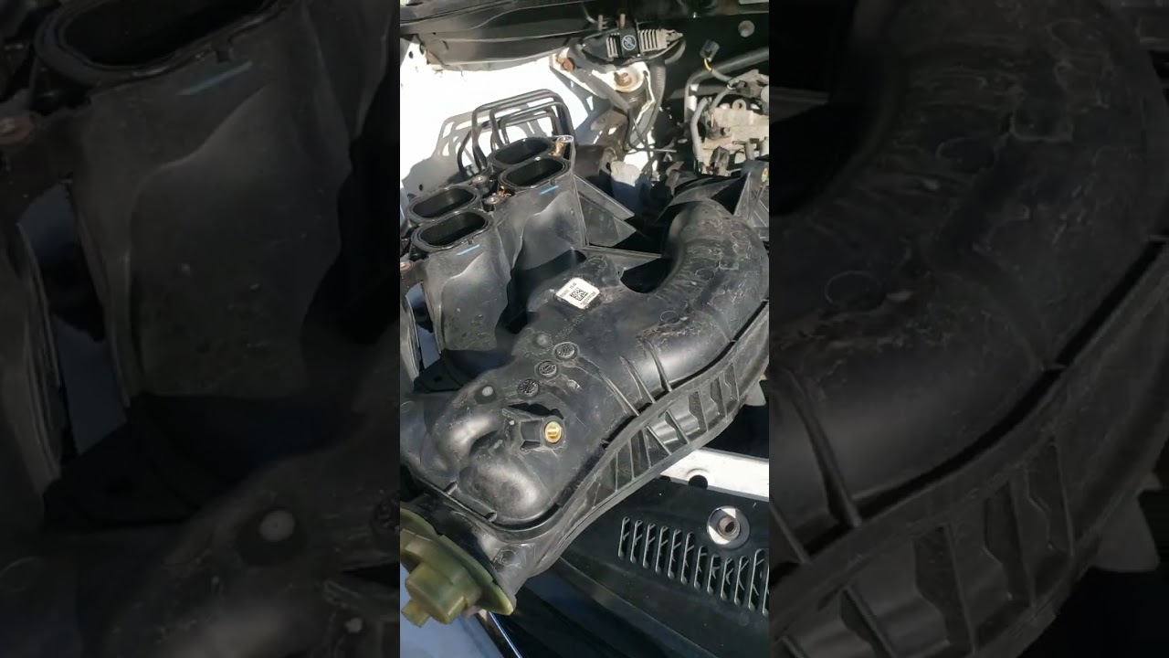 toyota sienna 2012 cambio de bujias  fácil y sencillo sin quitar la parte plastica de arriva