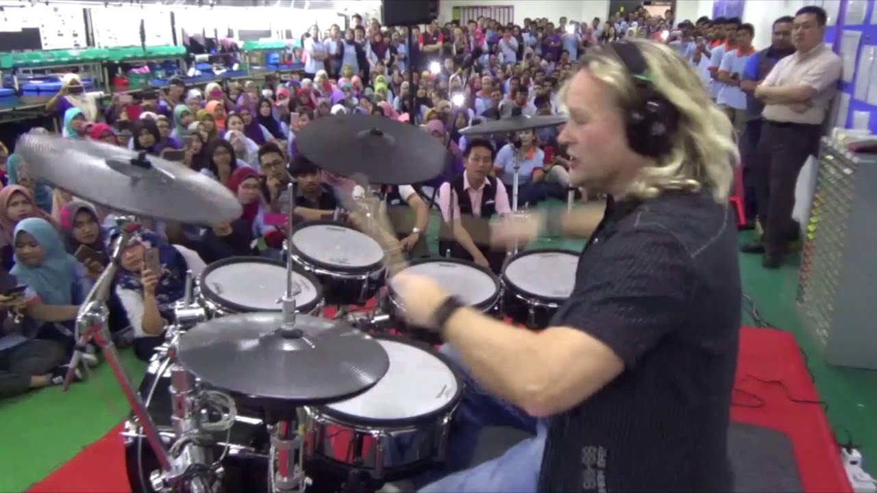 Dirk Brand @ Roland Manufacturing Malaysia - Axxis - Blood Angel