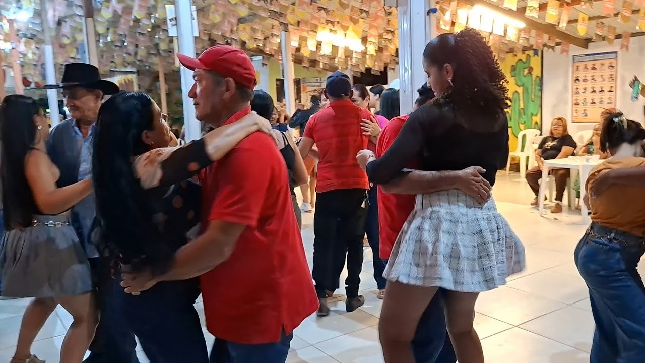 🪗 FORRÓ PRA TODA IDADE BEM ANIMADO RANCHO DO VAN EM ARAPIRACA ALAGOAS BRASIL 