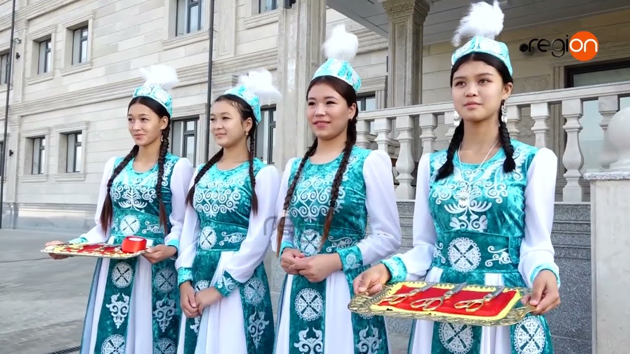 САДЫР ЖАПАРОВ 750 ОРУНДУУ Н. АЛЫКУЛОВ МЕКТЕБИ ПАЙДАЛАНУУГА БЕРИЛДИ