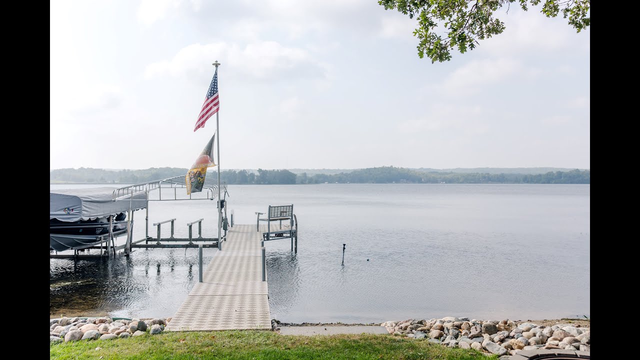 Amazing MN Chalet Style Lake-home on Little Pelican (Detroit Lakes)