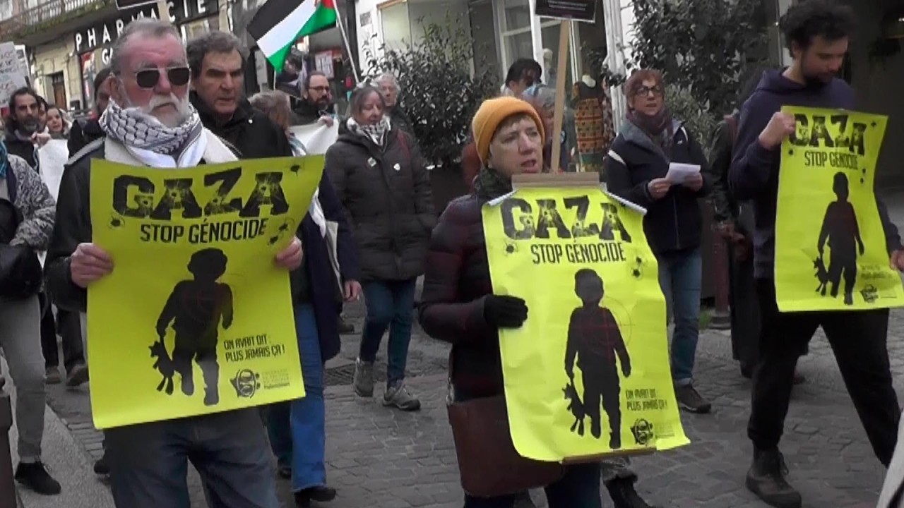 Aubenas 14/02 Manif !