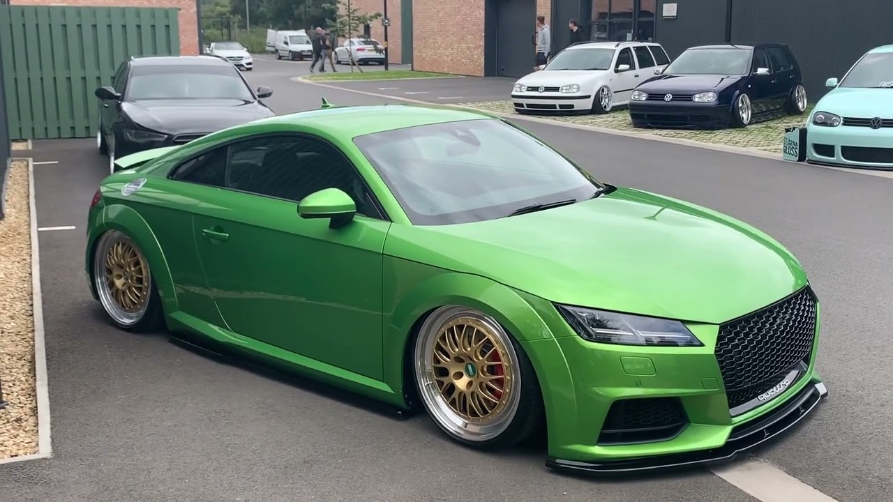 Car event show 2023 Rollhard Bicester Stunning Modified cars Classy!!
