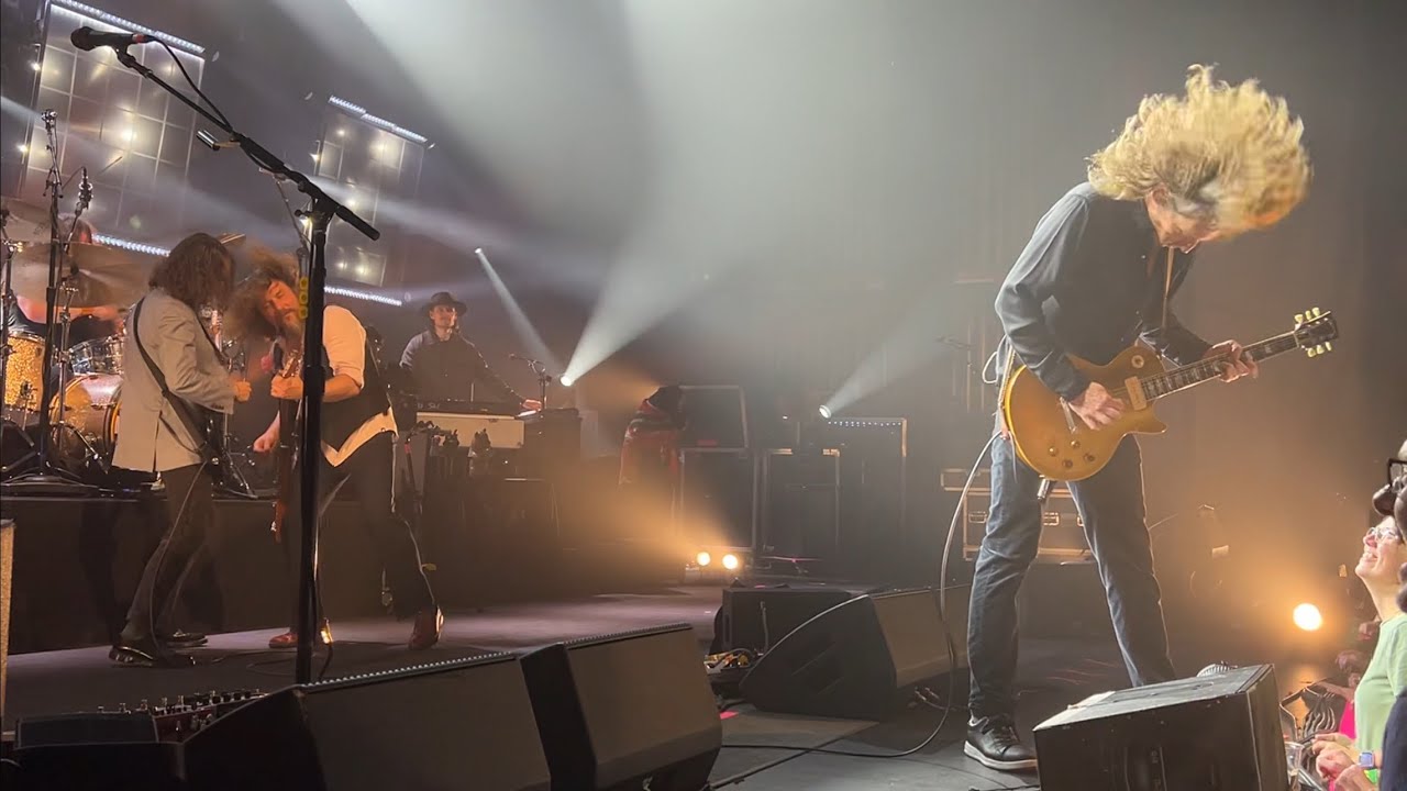 My Morning Jacket - Fri, Apr 25, 2025 (full set) @ Louisville Palace Theatre - (Night 1 of 5)