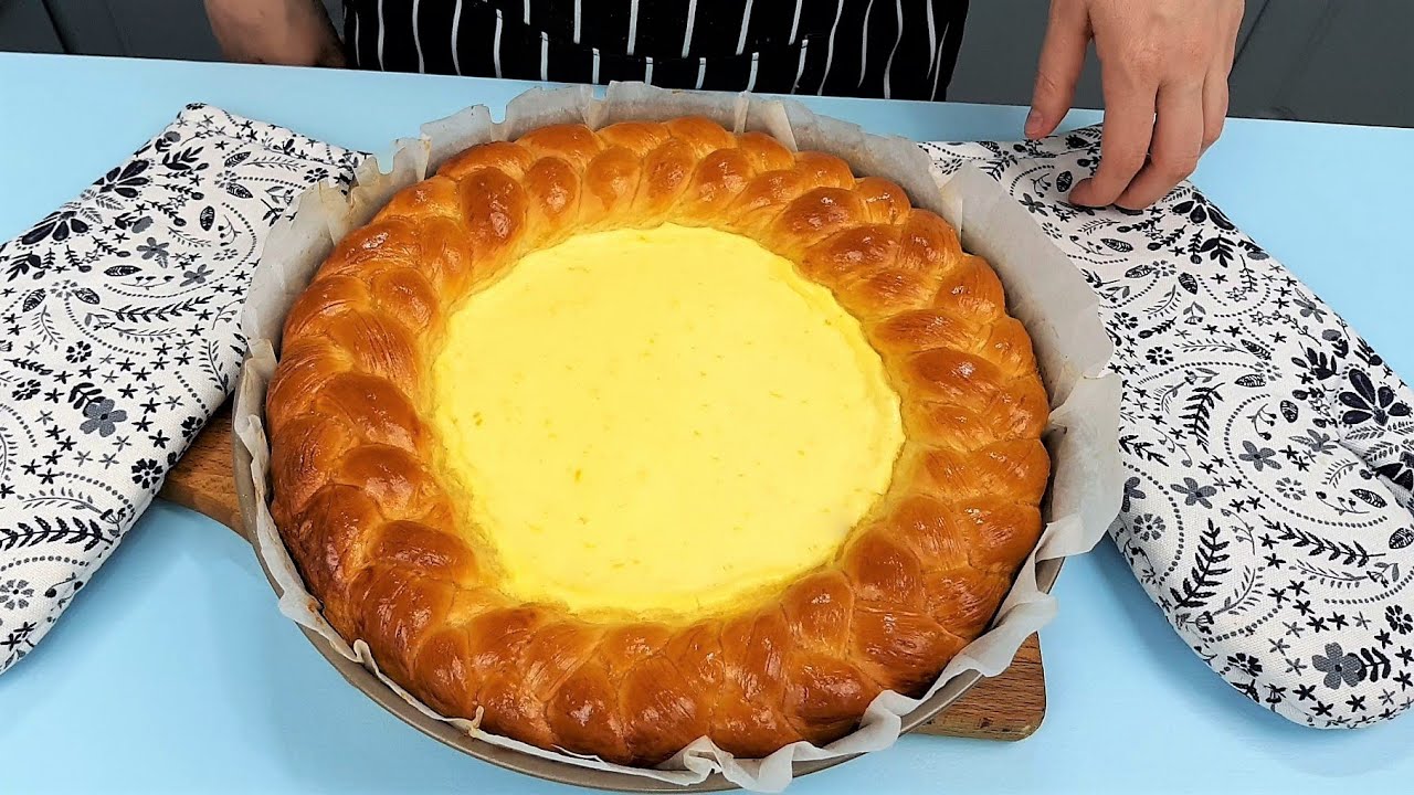 Doar 300 g de aluat si 1.7 kg umplutura. Asa fac eu pasca traditionala cu branza si aluat de cozonac