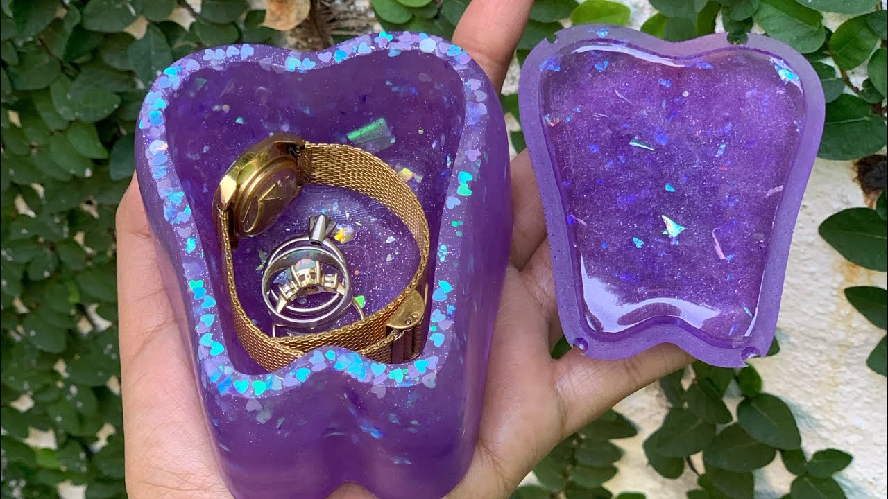 Alhajero de resina en forma de diente / resin jewelry box
