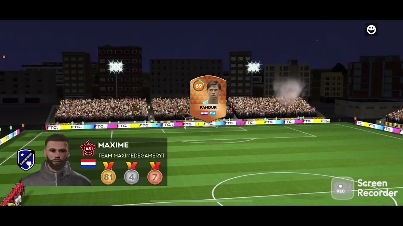 Master of DLS voetbal 2 aflevering 10 in de halve finale Maximedegamer vs MOLgamer