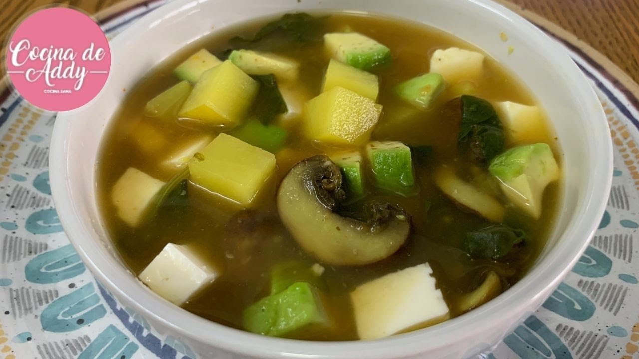 Rendidora, econ&oacute;mica y con sabor de Hogar, SOPA DE PAPA, CHAMPI&Ntilde;ONES Y ESPINACAS | Cocina de Addy