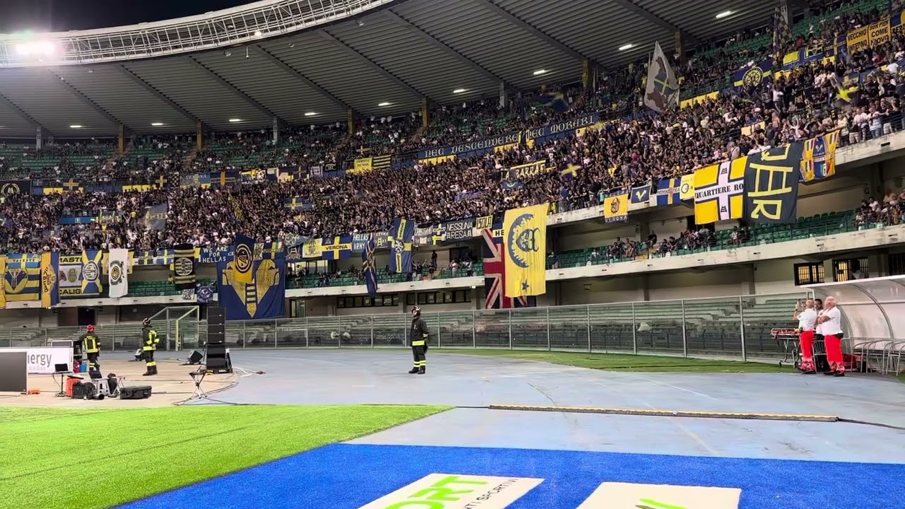 Dai Verona, Gialloblù (Country Roads) - #VeronaRoma