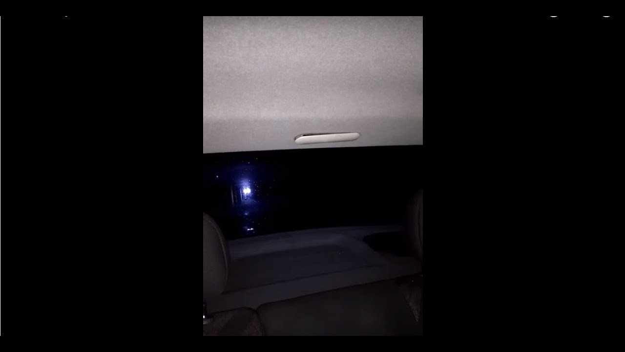 INSTALAÇÃO DA LUZ DE CORTESIA TRASEIRA NO CORSA