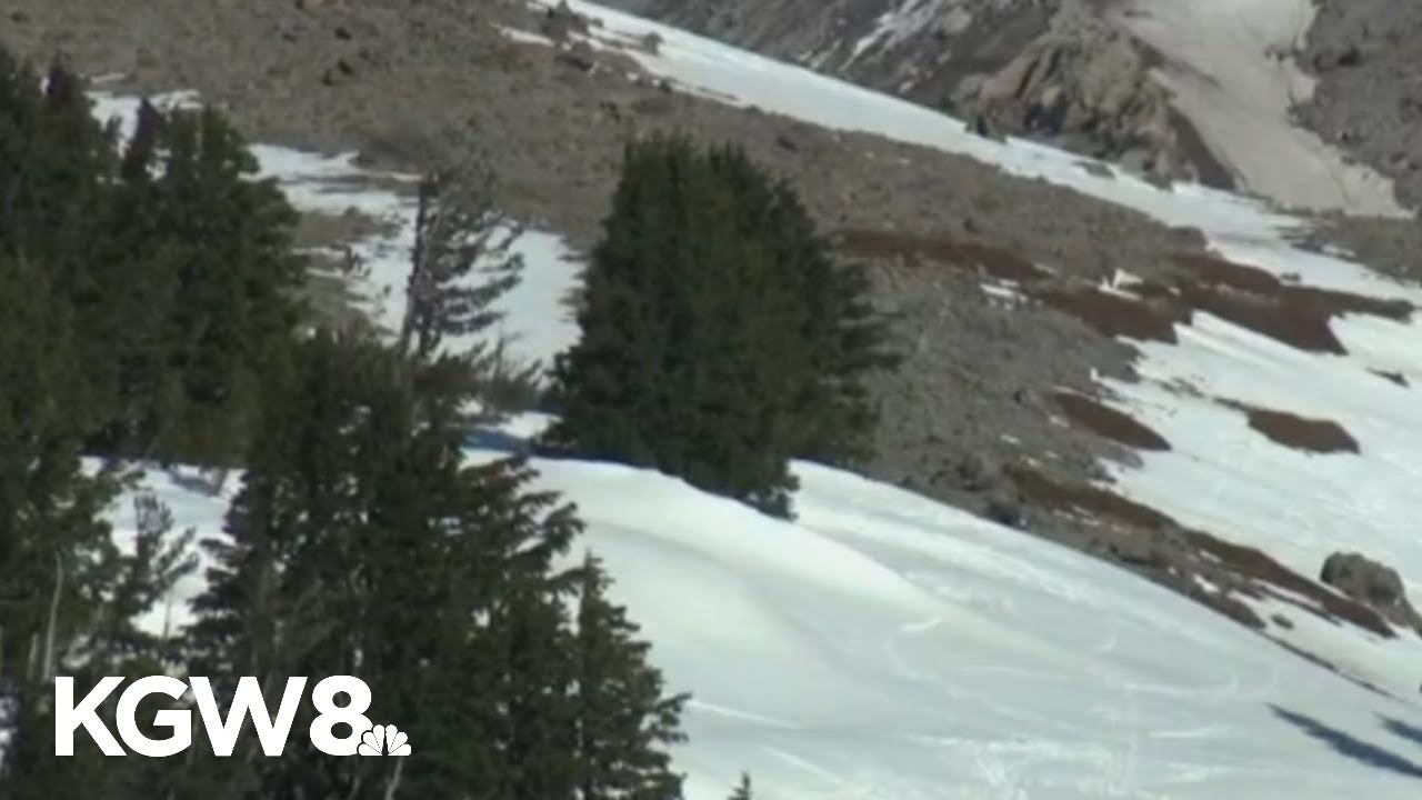Ski season bleak as Oregon's snowpack marked second worst on record