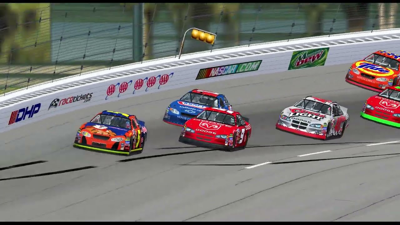 NR2003 career season 2 race #34 @ Darlington Speedway