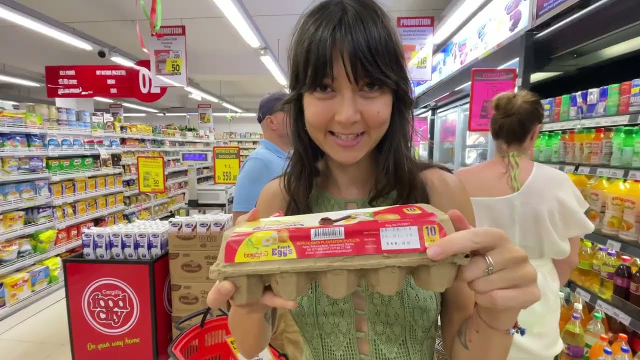 2 - First Vlog and Grocery Shopping in Hikkaduwa Sri Lanka