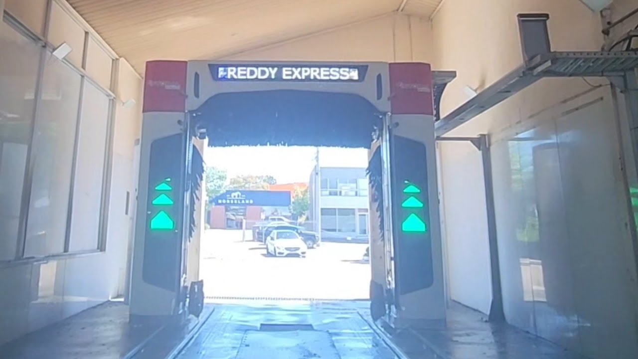 Istobal M'NEX32 at Shell with Reddy Express in Fyshwick, ACT