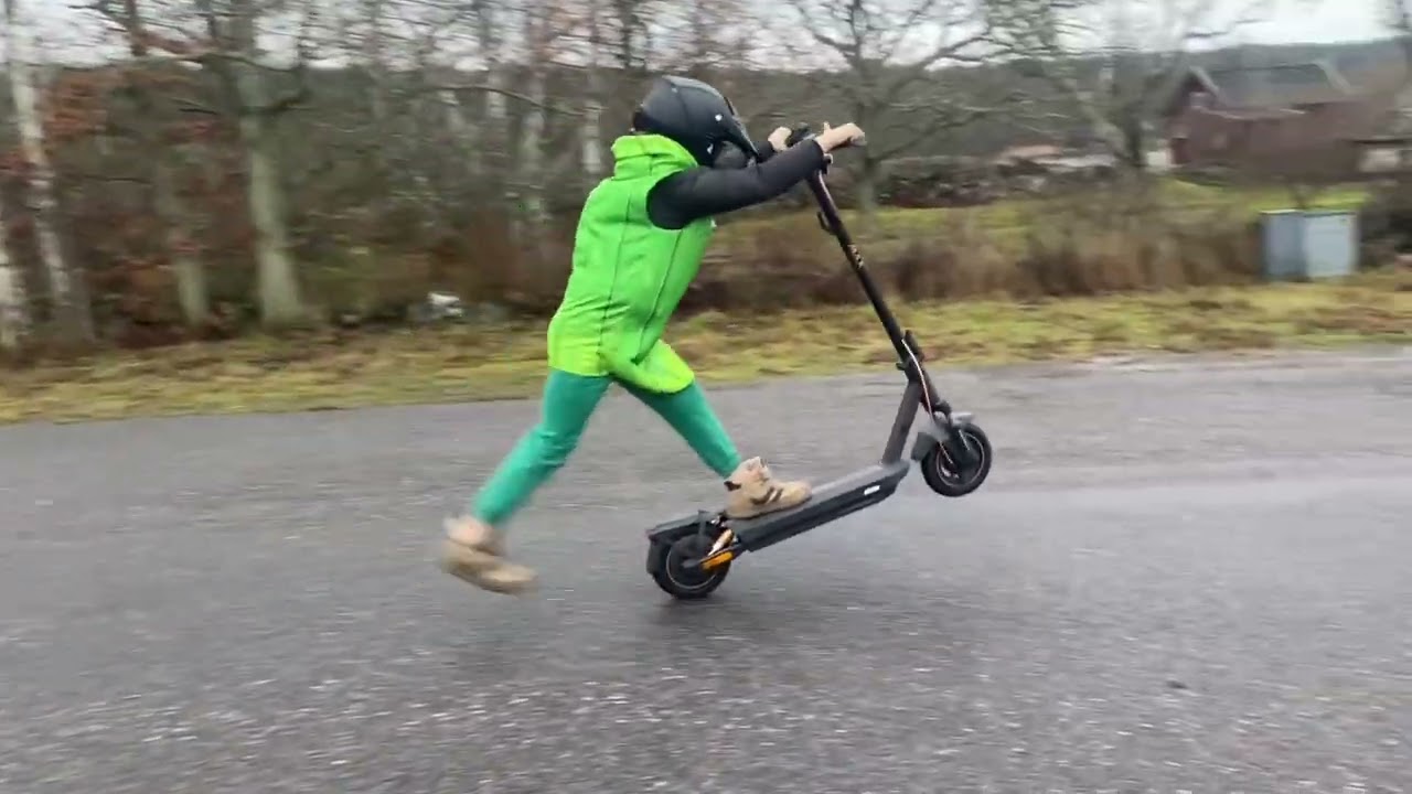 New Elektrik scooter NAVEE gt3 Max unboxing and drag race