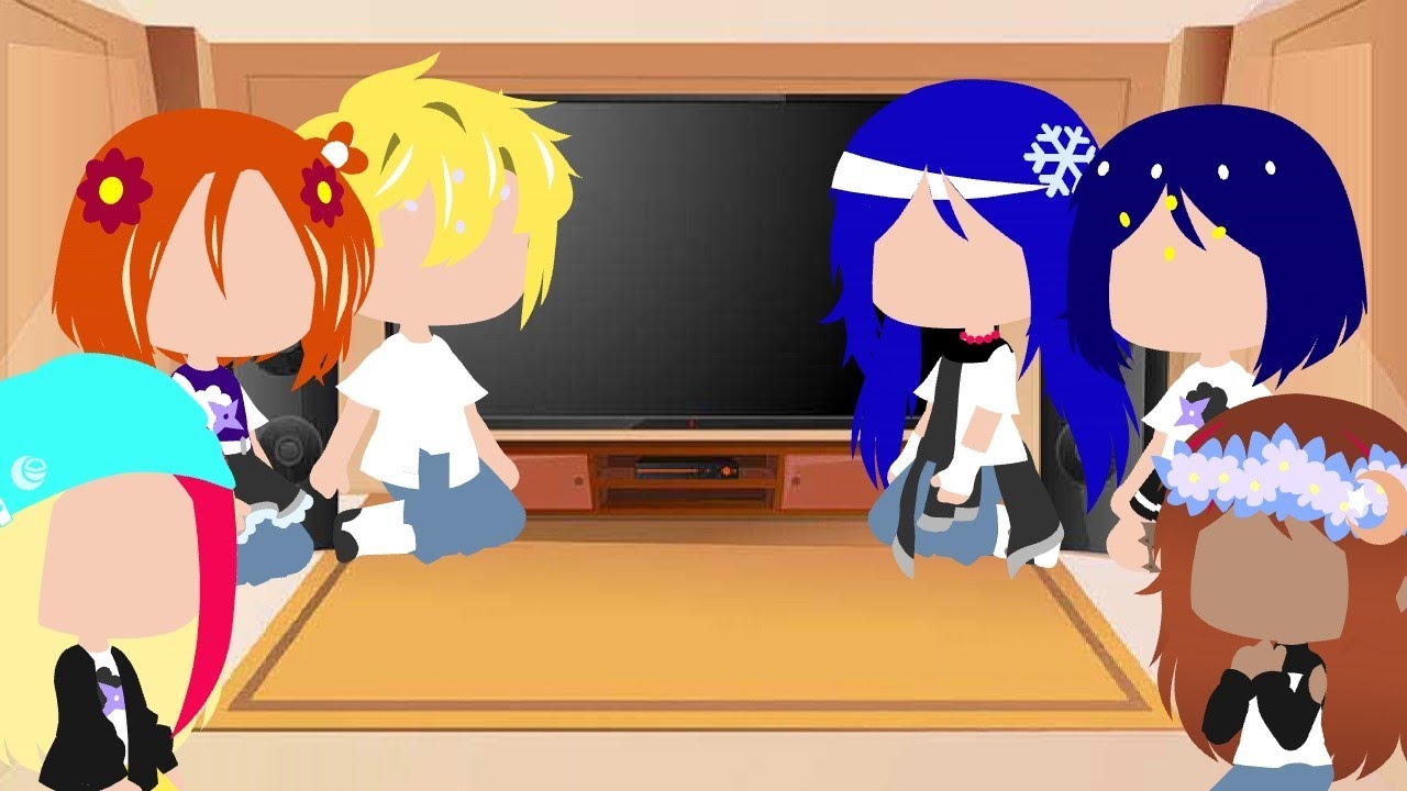 MLB Reagindo a Chloe Futuro as Emma Sano       ||ORIGINAL||