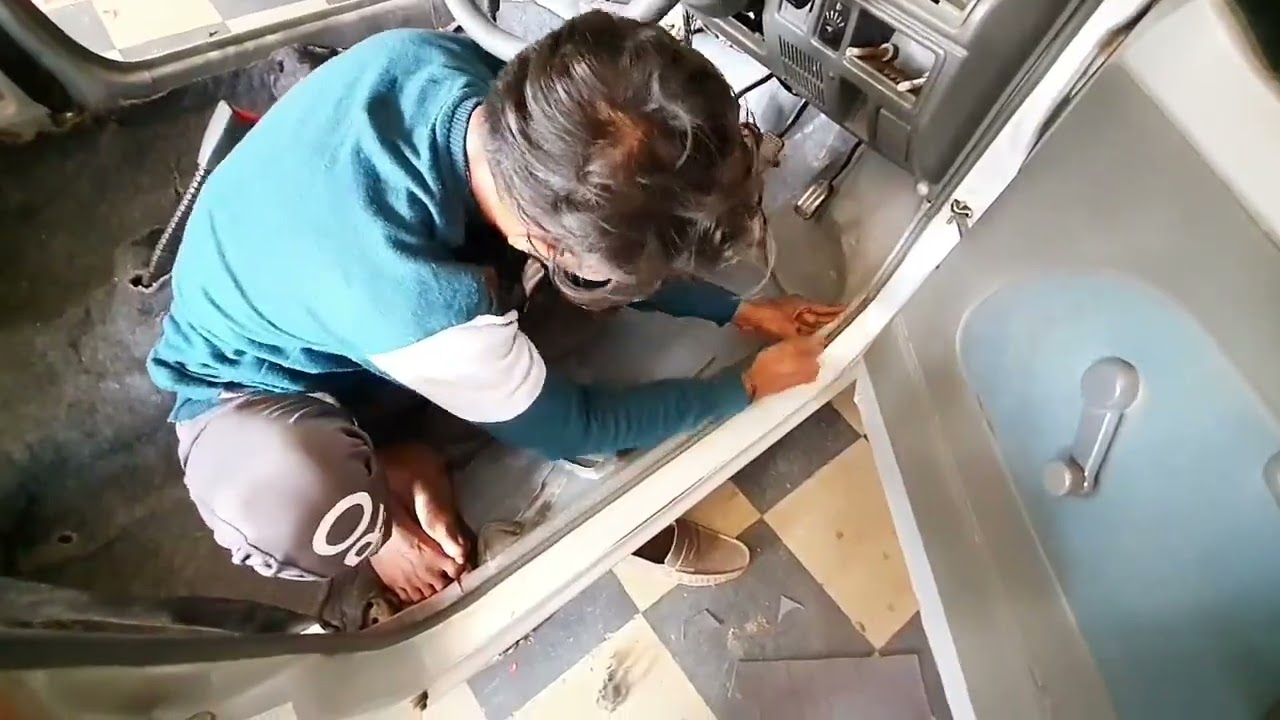 How To Floor Matting In Maruti Suzuki 8oo Car