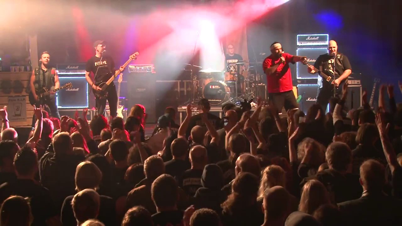 Fine R.I.P. - Rockin' December [Speyer 03.12.2016] | OK Weinstraße