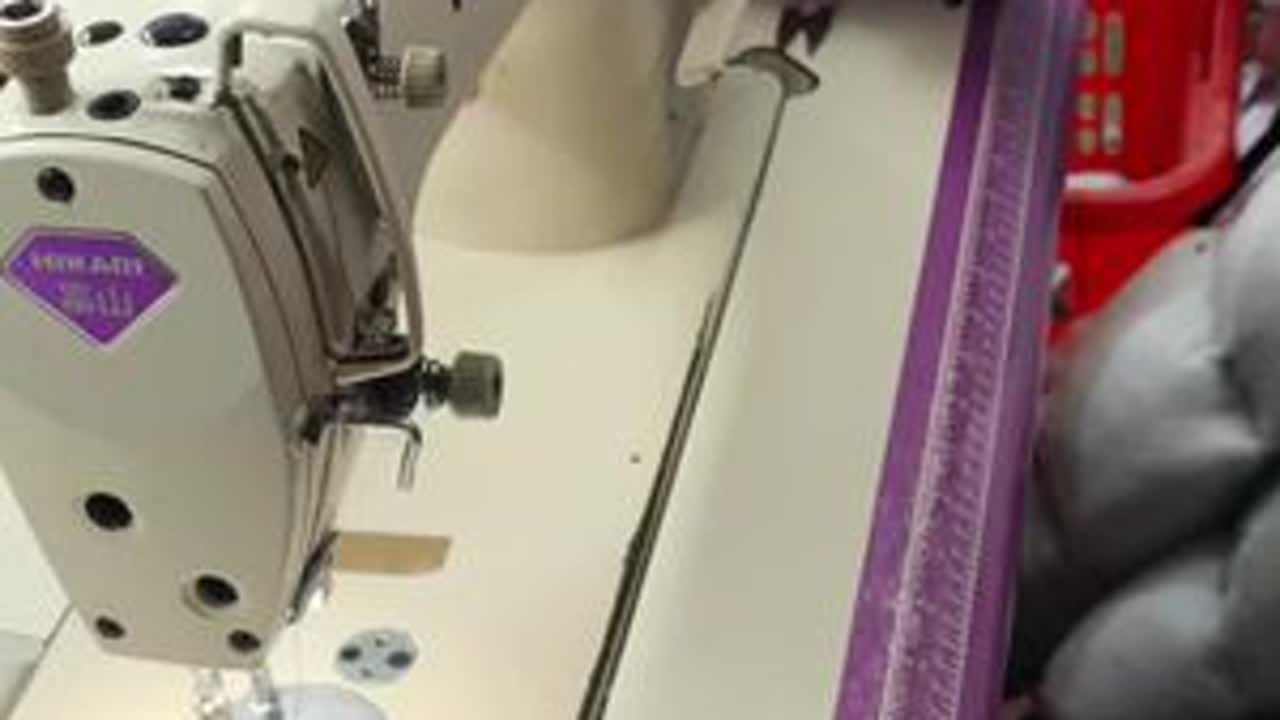 我的服装日常#带你走进服装厂 #干活我是认真的