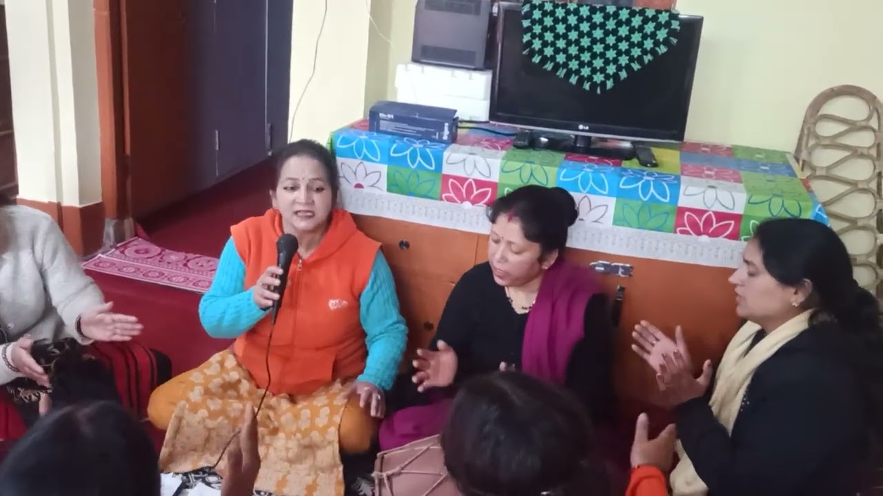 एकादशी स्पेशल भजन 🌹 प्रेम नगर की प्रेम गली में राधा बोली श्याम से 🙏🌹🙏#song #भक्तिsong #भक्तिsong 