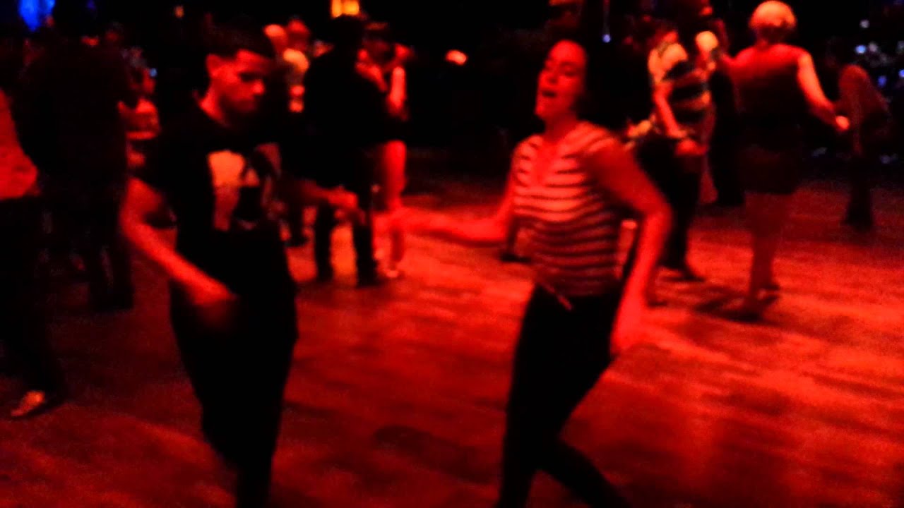 Eddie Torres Junior and Sara Güemes (Sabor y Bembé) - Salsa Social