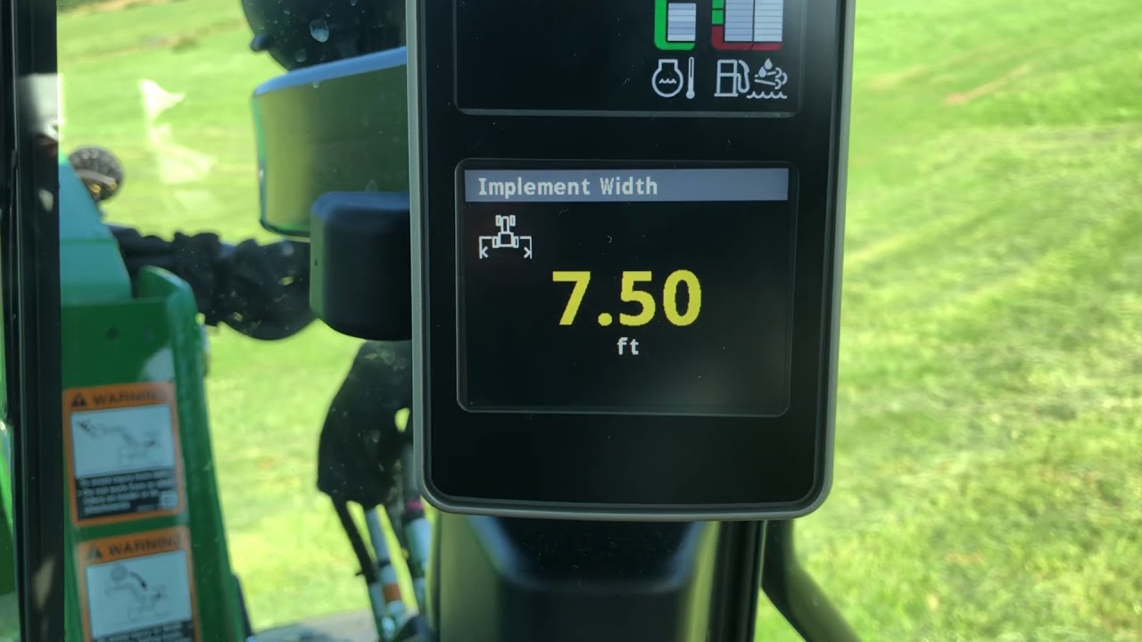 Трактор John Deere серии 5R: демонстрация функций рабочего монитора 5125R