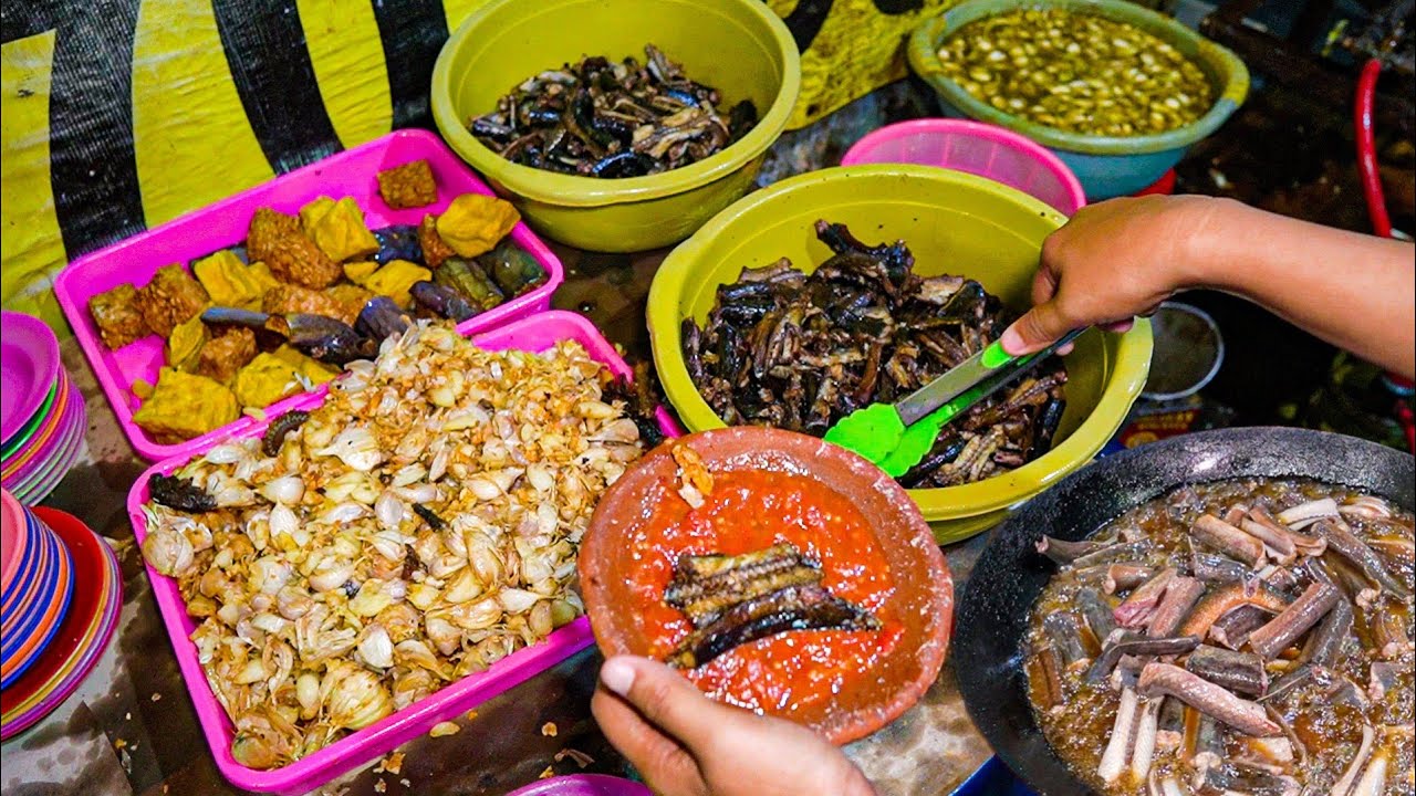 OMSET 17 JUTA SEHARI!!! 2 KWINTAL BELUT & 20KG LOMBOK LUDES! Belut Bu Yuli Surabaya