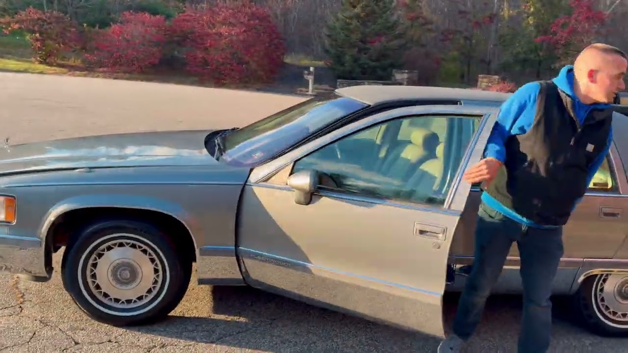 1994 Cadillac Fleetwood Brougham 