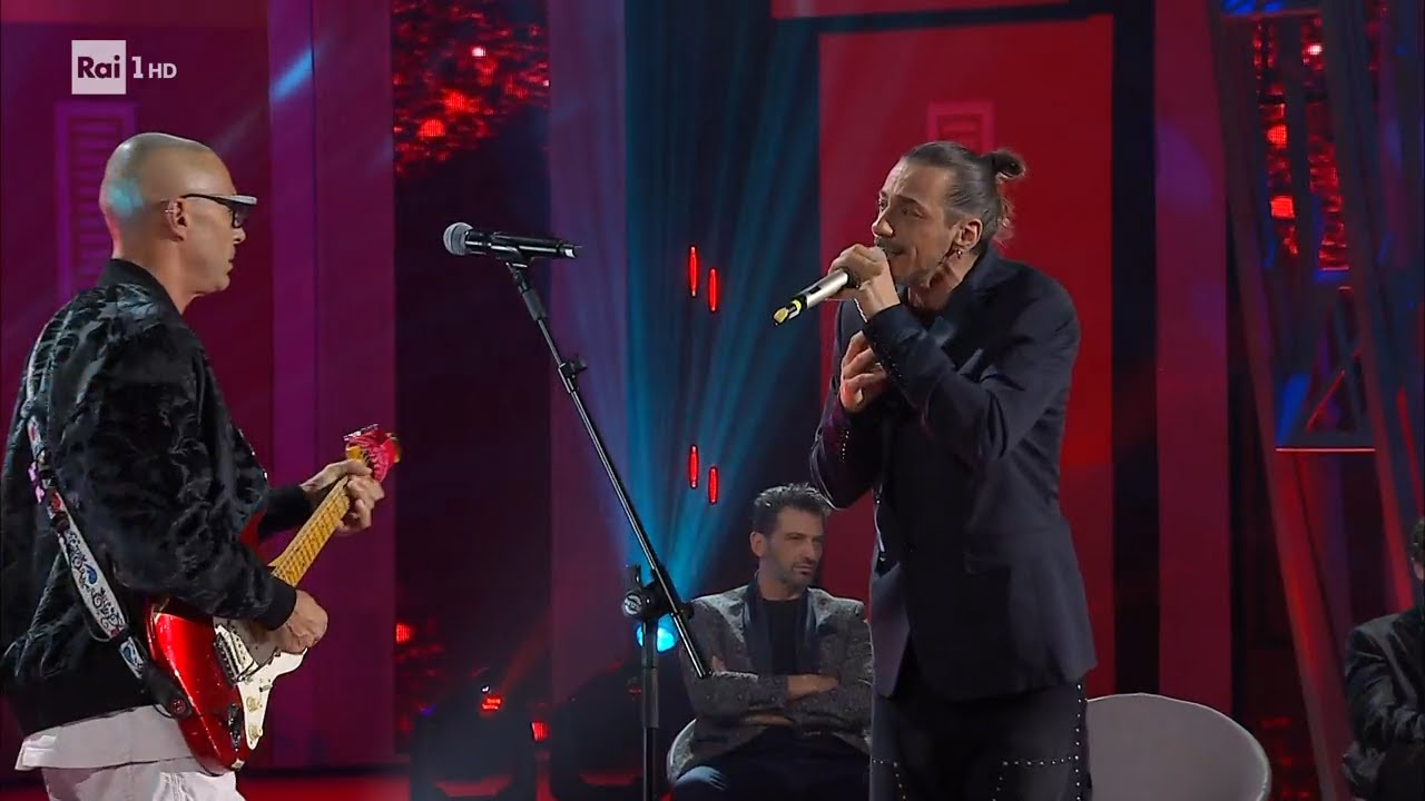 Matteo Amantia con Alex Britti canta "Lo Zingaro Felice" -  Ora o mai più 22/02/2025